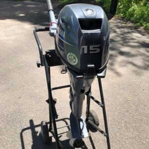 2010 Yamaha 15 HP 2 Cylinder 4 Stroke 15″ Tiller Outboard Motor