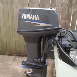 2006 Yamaha 50 HP 4-Cylinder EFI 4-Stroke 20″ (L) Outboard Motor